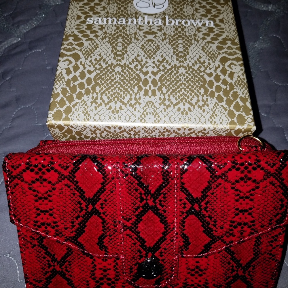 Samantha Brown clutch